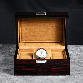High-end watch packaging box high-end mechanical watch jewelry box customized glossy paint wooden unit watch box customization