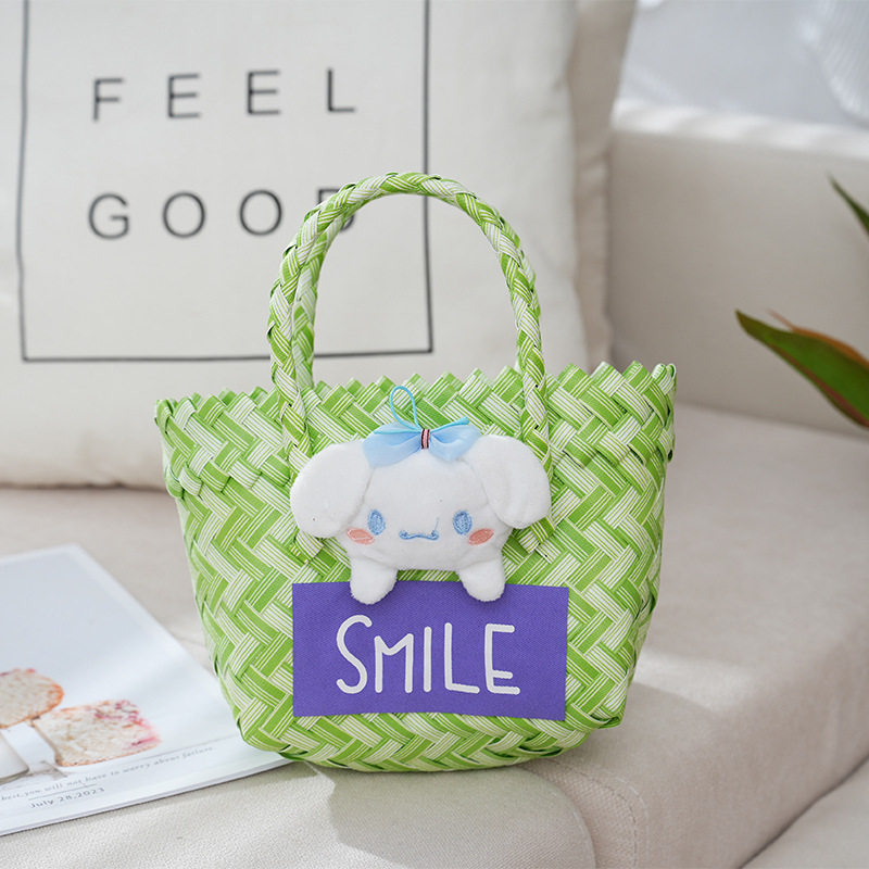 草緑のおもちゃ