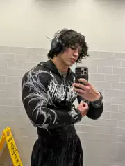 Breathedivity American trendy brand high elasticity high-pressure fitness long sleeved hooded tight fitting men's fitness clothing