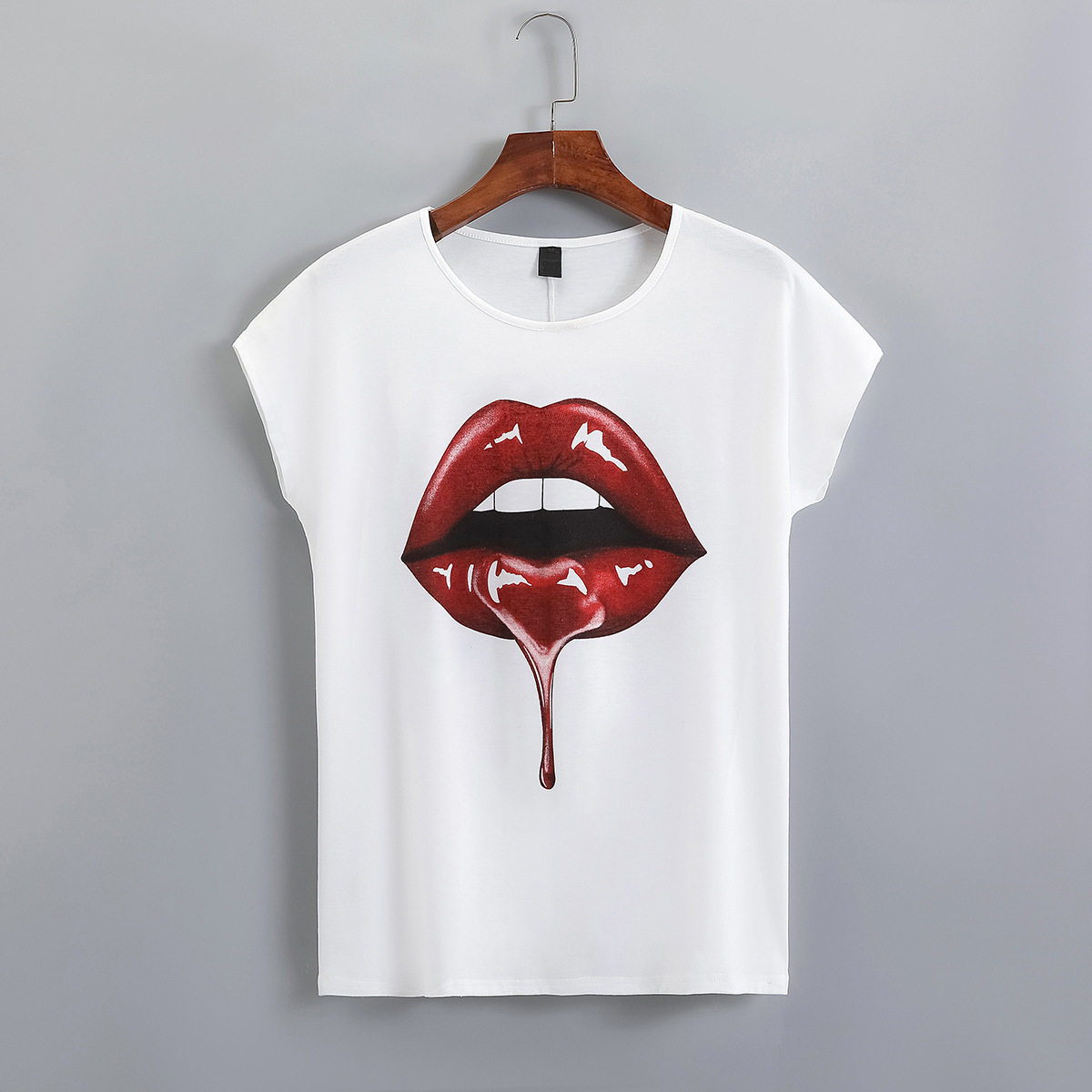 Casual Graphic T Shirt Sexy Lip Print Versatile Style Comfortable Fabric Perfect for Everyday Wear Ready to Ship