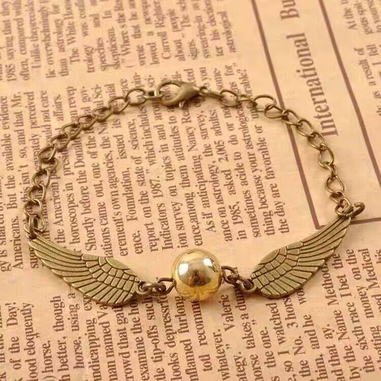 Golden Snitch Artifact Bracelet Hourglass Necklace Feather Bookmark Foreign Trade Creative Peripheral Alloy Vintage Jewelry Wholesale