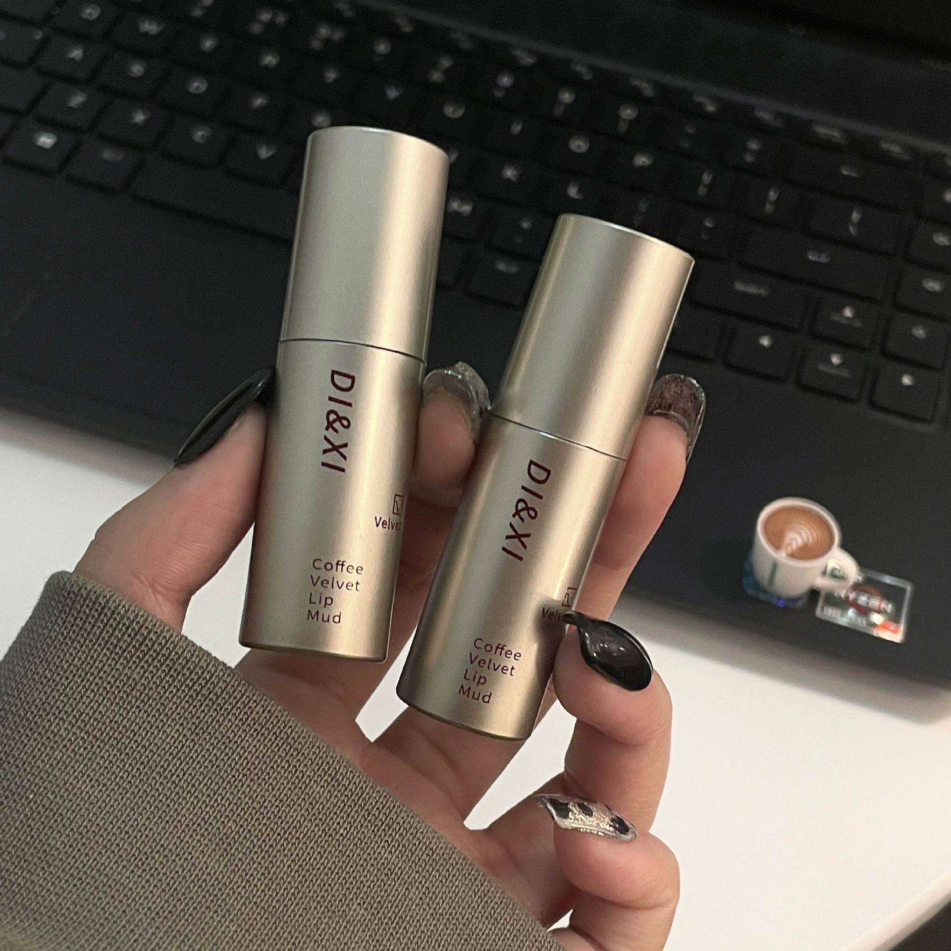 Dixi Small Silver Tube Lip Glaze Velvet Matte Whitening Lip Mud Girl Natural Versatile Live Broadcast New Makeup Wholesale