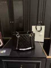 Xiaoxiangjia Fashion Second-Hand Single Shoulder Underarm New Letter Tote Bag Large Capacity Chain Single Shoulder Quilted Gst Bag