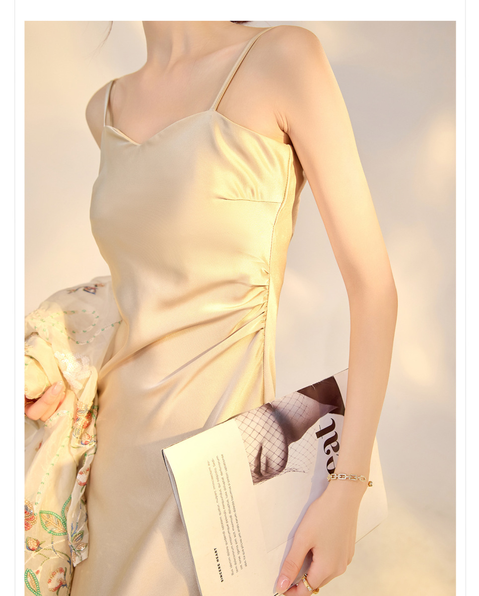 Đầm dây dài nữ cổ chữ V dáng chữ A cạp cao phong cách quý phái — Bột hoa đào (Giao hàng trong 7 ngày), Bột Tao Yao (phát hành trong cùng ngày), Màu hoa mai sen (giao hàng trong 7 ngày), Màu hoa mai sen (phát hành cùng ngày)