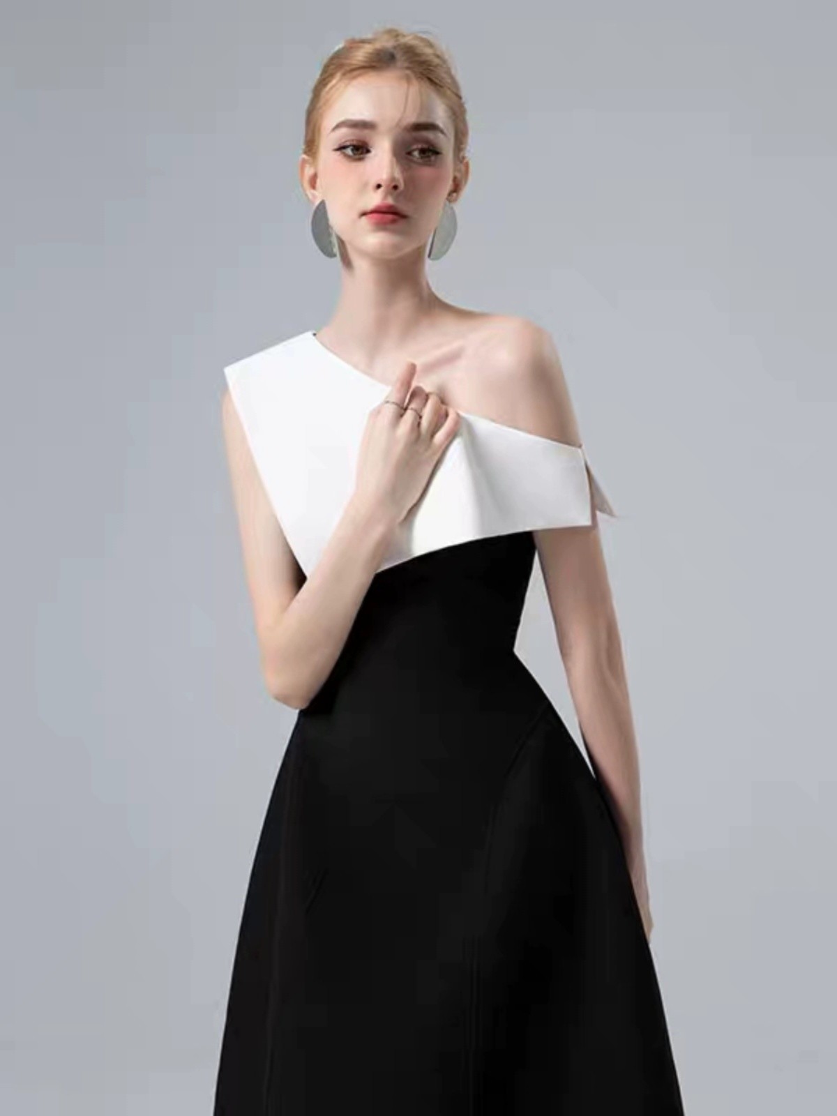 (Mới) Mã K0752 Giá 2760K: Váy Đầm Liền Thân Nữ Aityna Áo Len Gợi Cảm Sexy Hàng Mùa Xuân Thu Đông Thời Trang Nữ Chất Liệu G06 Sản Phẩm Mới, (Miễn Phí Vận Chuyển Toàn Quốc).