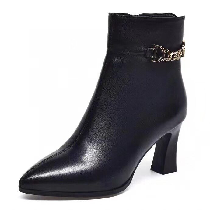 Boot Nữ Da Thật Cổ Ngắn Gót Vuông Chiều Cao Đế Khoảng 6cm Phong Cách Anh Quốc Màu Đen, Nâu