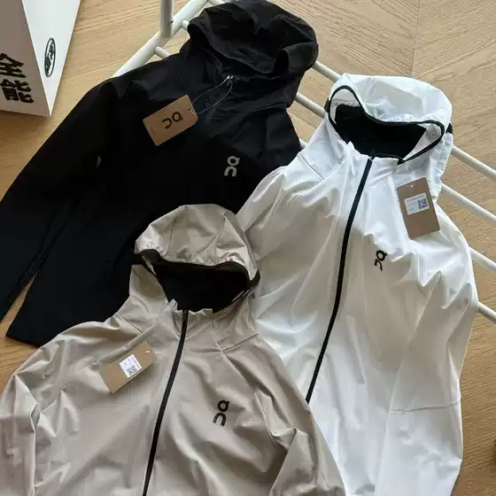 ON Running Climate Zip Hoodie Lightweight Breathable Comfort UV Protection Hooded Jacket