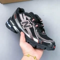Black red