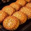 [Hot Sale] Multi-Flavor Small Mooncakes, Five-Nut Cantonese-Style Strawberry Pineapple Individually Packaged Fruit Small Mooncakes