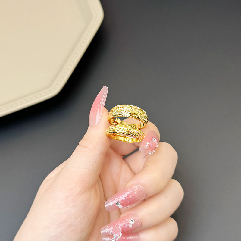 越南沙金戒指情侣男女士久不掉色开口光面铜合金素圈仿黄金戒指环