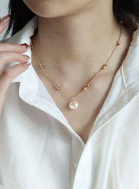 法式简约复古优雅椭圆珍珠吊坠项链轻奢时尚小众气质百搭锁骨链