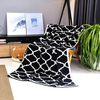 Half Velvet Blanket Office Air Conditioning Lunch Break Nap Blanket Thickened Warm Sofa Cover Blanket Scandinavian Style Sofa Blanket