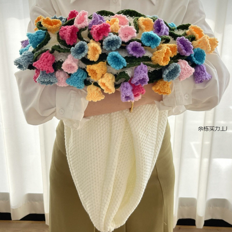 Lily of the Valley Blanket, Immortal Flower Nap Blanket, Pastoral Hand-Woven Lily of the Valley Blanket, Crocheted Bouquet Blanket, Finished Product