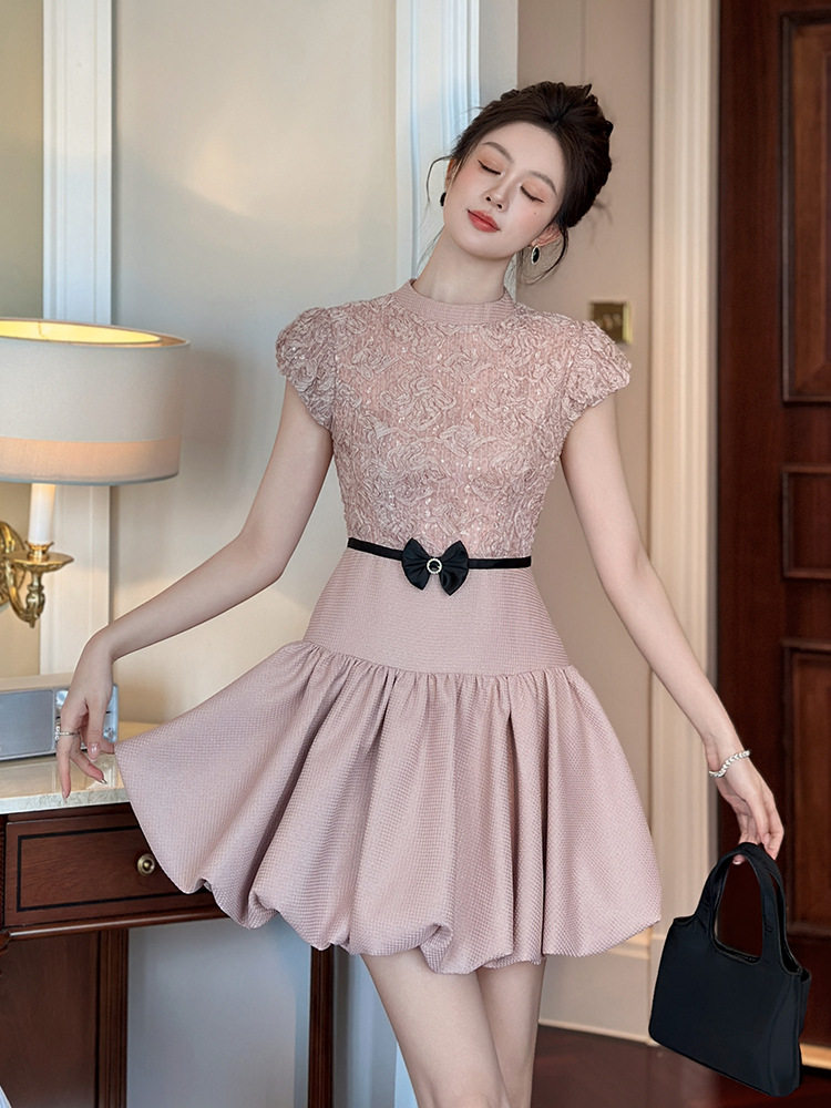 Đầm dự tiệc mùa hè ôm body tay bồng cổ tròn — [Hồng anh đào]