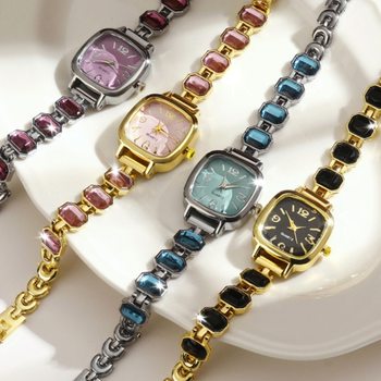 2025 New Popular Fashion Versatile Women's Watch Women's Simple Steel Band Square Dial Niche Quartz Watch