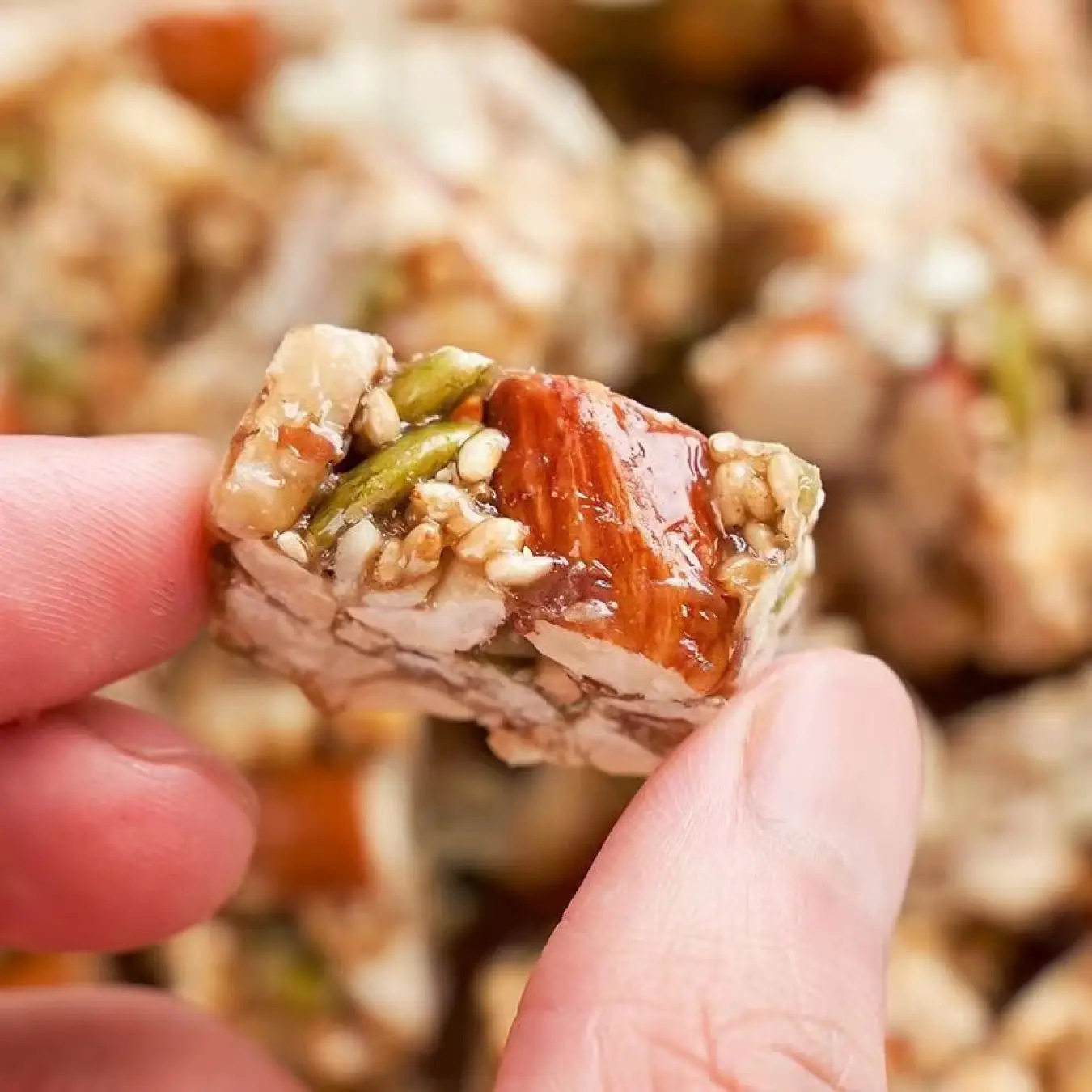 Peanut crisp walnut kernel pumpkin seeds almond wood independent small package snack manufacturers leisure food bulk wholesale