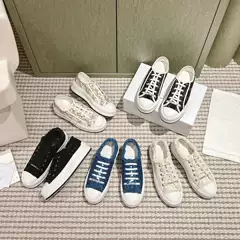 Thick-Soled D-Brand Canvas Shoes for Women, Round-Toe Lace-Up White Sneakers, Casual Shoes, Height-Increasing, Retro Style, Fashionable and Versatile