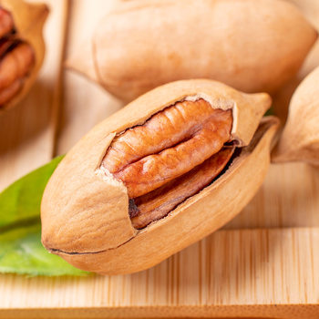 Pecan Cream Flavored Milk Flavored Thin-Skinned Dried Fruit Nuts Hand-Peeled Longevity Fruit Casual Office Snacks Wholesale