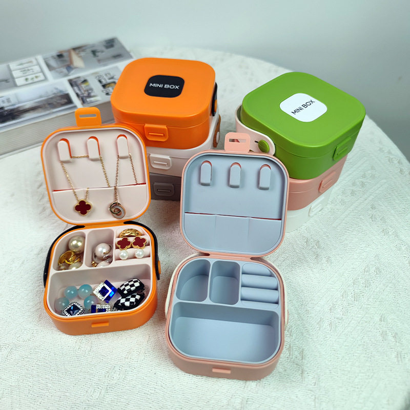 Simple Jewelry Storage Box Multifunctional Portable Cosmetic Mirror Portable Jewelry Box Earrings Necklace Partition Storage Box