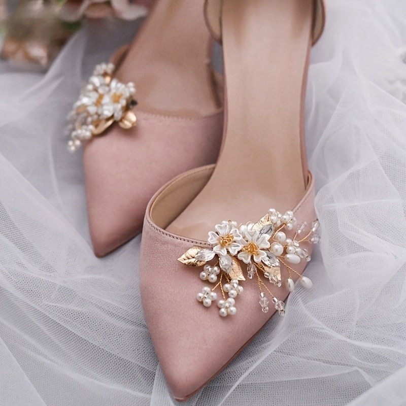 Detachable Pearl Flower Shoe Flower DIY Clothing Matchinging Corsage Chest Clip Accessories Versatile Fashionable Bridal Shoe Clip