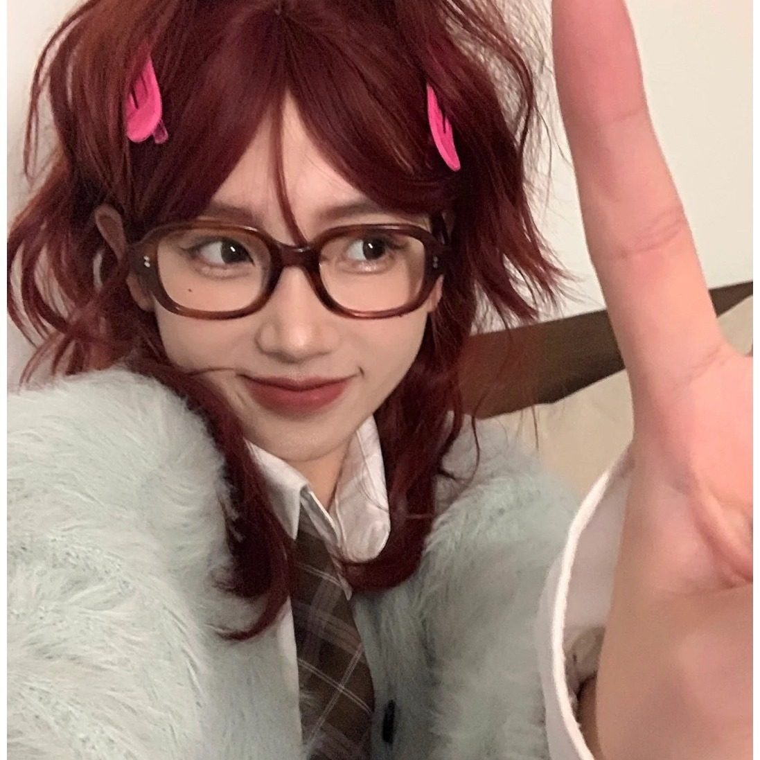 New Retro Elegant European and American Square Round Face Thick Frame Plain Anti-blue Light Glasses Frame High-end Versatile Whitening Glasses