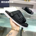 Black face and black bottom