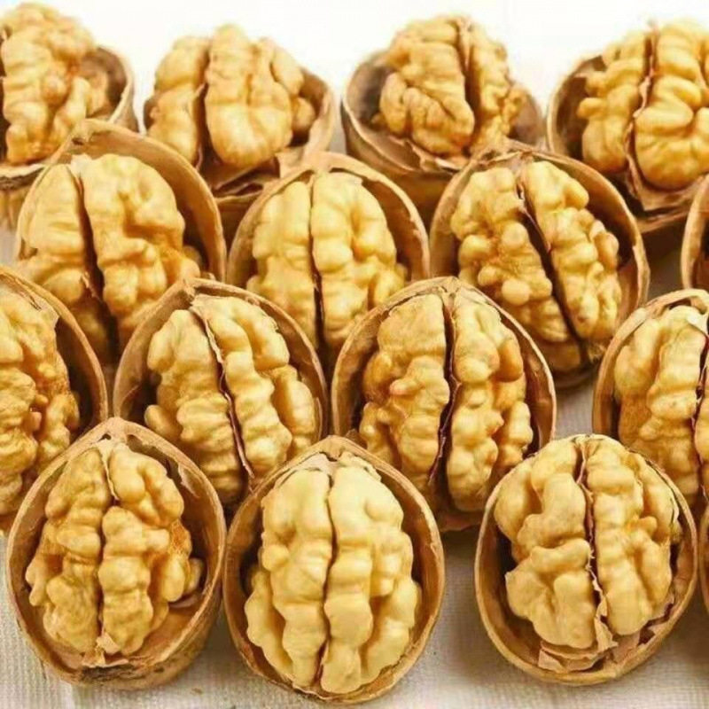 Yunnan New Arrival Paper-Skinned Walnuts, Thin-Skinned Walnuts, Thin-Shelled Pecans, Snacks, Whole Box, Free Shipping and Wholesale