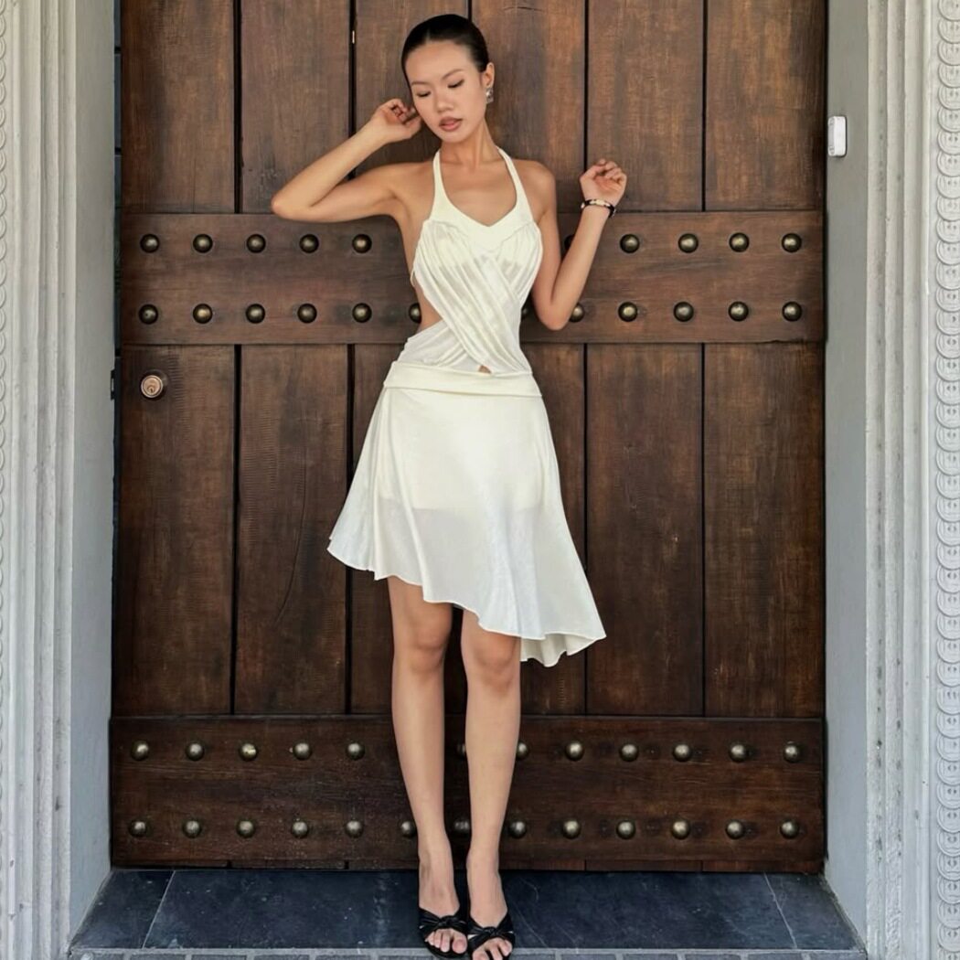 Summer Womens Fashion Set Sexy Halter Neck Hollow Out Top Asymmetrical Skirt Street Style Wholesale Available