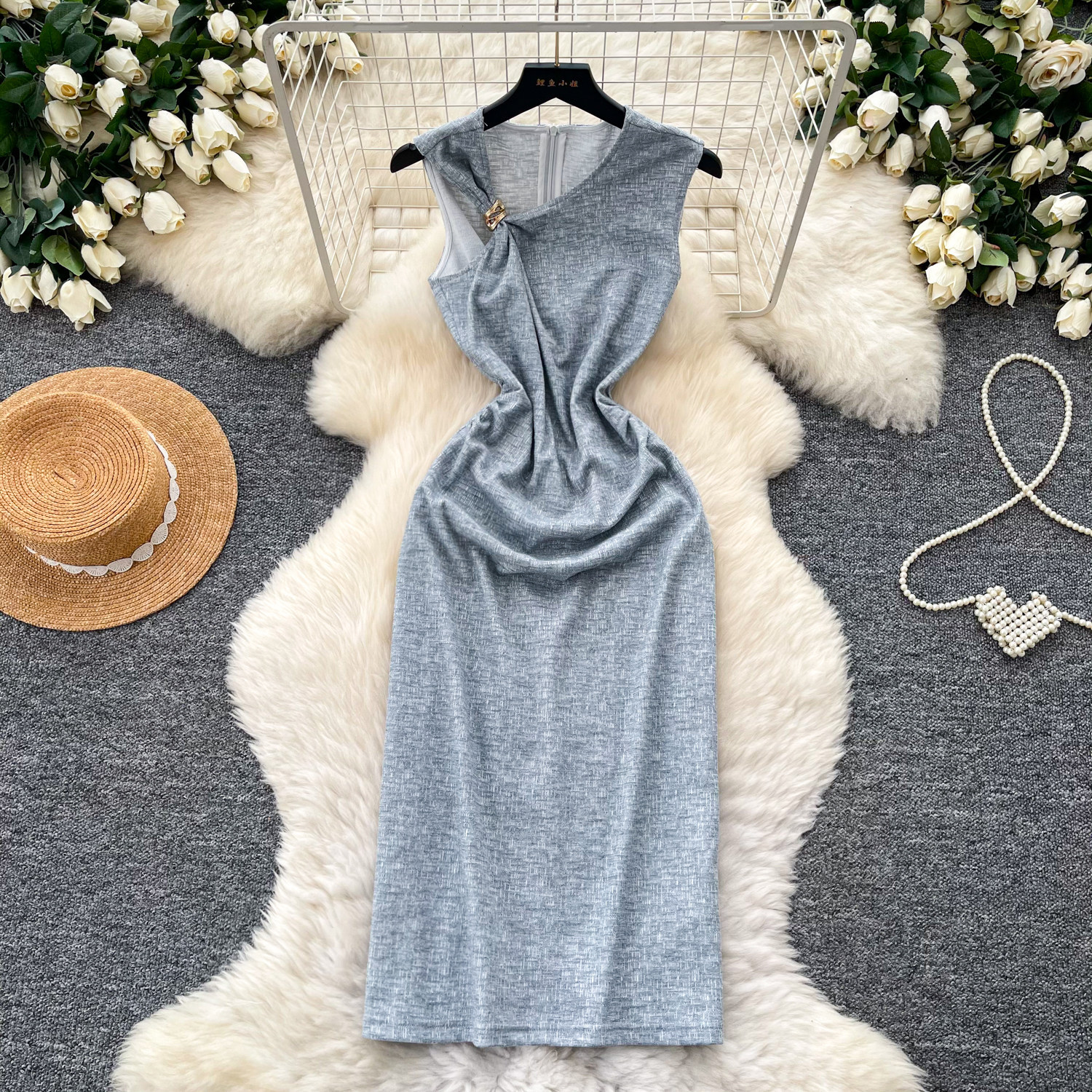 Korean Style Sleeveless A Line Dress High Waist Slim Fit Minimalist Design Summer Casual Wear Wholesale Available