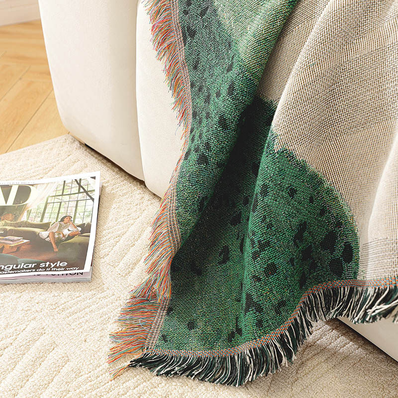Custom Light Luxury Jacquard Tapestry Cotton Thread Blanket Sofa Towel Office Nap Cover Blanket High-end Gift Blanket Tapestry Carpet
