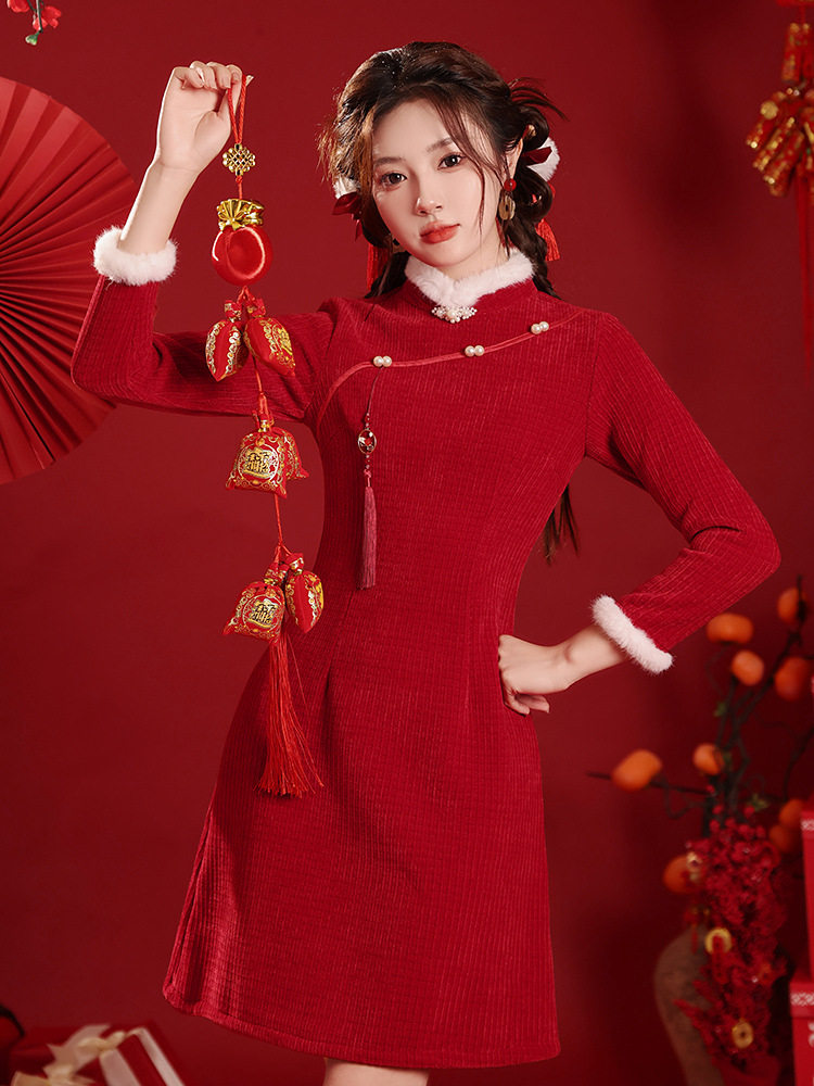 Red Pearl new Chinese cheongsam Tang suit Chinese style short girl dress winter fleece-lined thickened