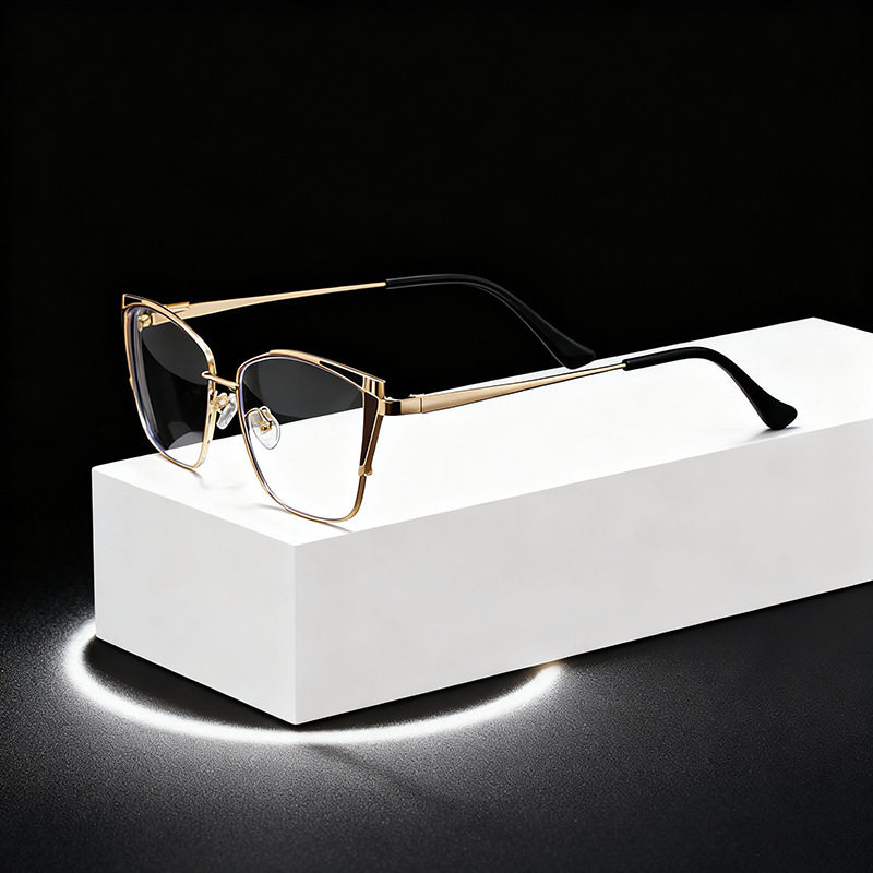 2025 New Metal Anti-Blue Light Glasses Frame Export Style Personalized Cat-Eye Flat Mirror European and American Can Be Equipped with Prescription Frames