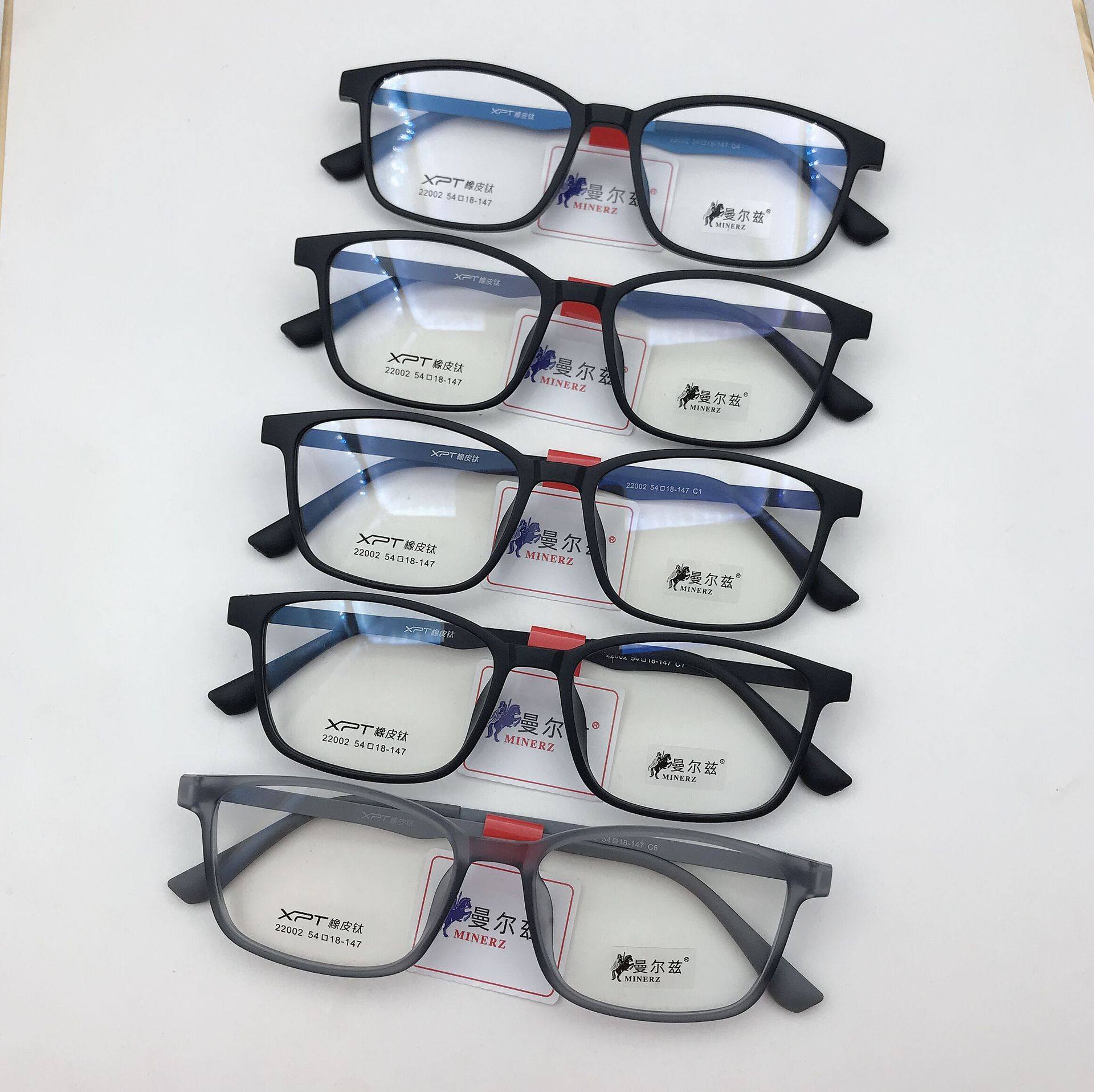 Shenzhen Ultra-Light Pure Titanium Rubber Titanium Glasses Frame Soft and Comfortable Memory Titanium Leg Elastic Paint Rubber Frame Myopia Glasses