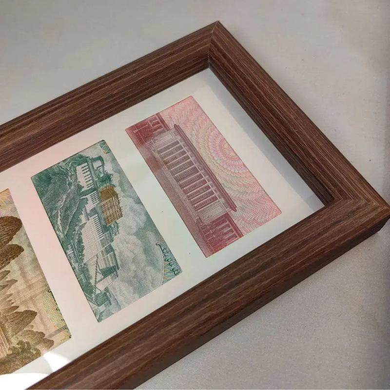 Fashionable Black Walnut Photo Frame Multi-Gold Display Stand for Enhancing Luck, Vertical Simple Light Luxury Chinese-Style Home Decoration Wood