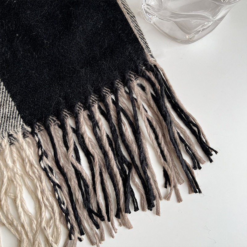 2025 British style plaid blanket autumn and winter atmosphere tassel simple bed end blanket bed sofa towel wholesale