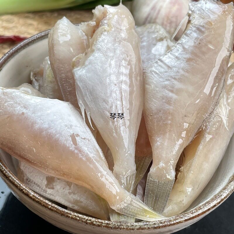 Medium and Large Fresh Eel, Peeled Fish, Frozen Eel, Commercial Wholesale Hot Pot Ingredients