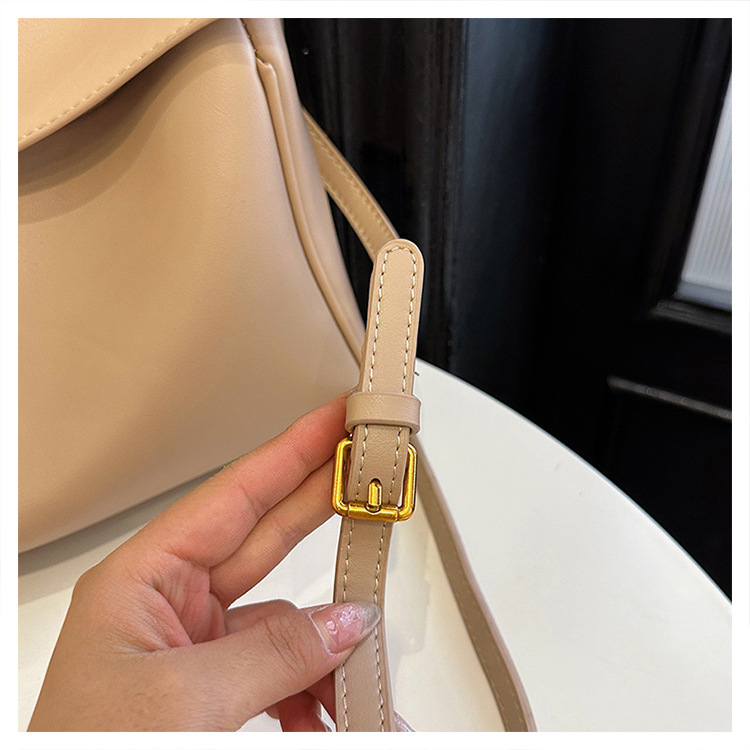 O1CN01i72Dm02DKjZLYIScs !!2217723298591 0 cib