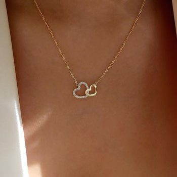 Heart-To-Heart Necklace with Double Hearts, Clavicle Chain, Trendy and Cool, Heart-To-Heart Diamond-Encrusted Pendant, Clavicle Accessory