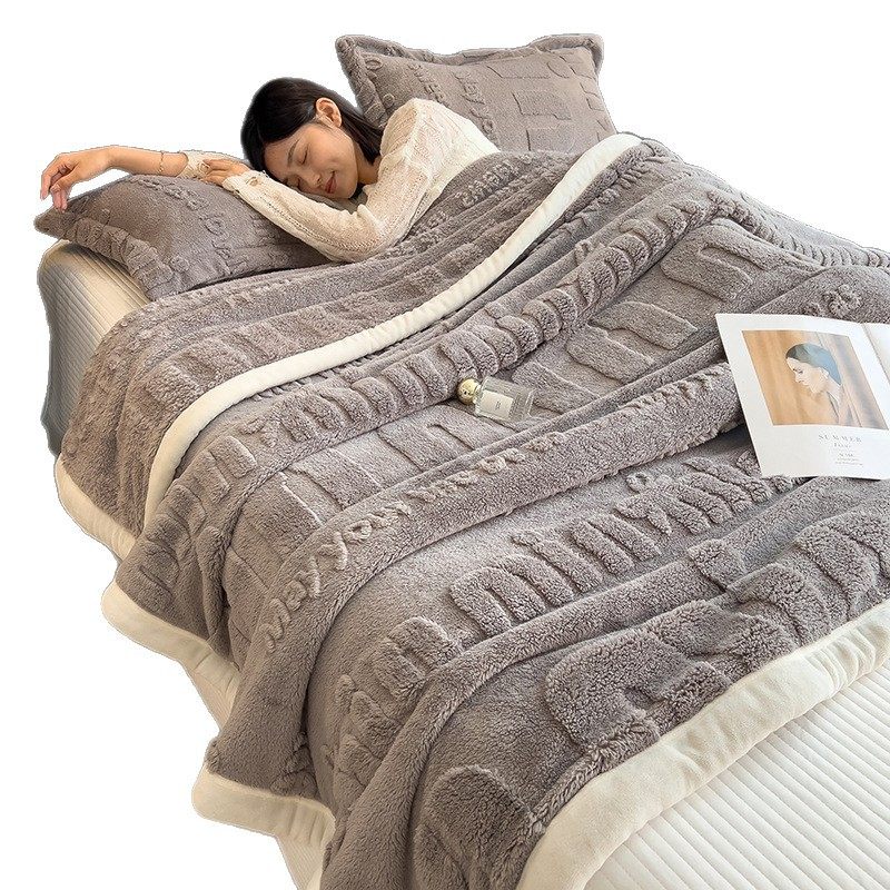 Cross-Border New Type a Comfortable Cotton Velvet Blanket Carved Flannel Cut Flower Thickeneded Warm Multi-Functional Flannel Blanket