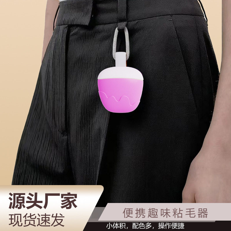 Lint Roller with Tearable Replacement Paper Roll, Macaron Color Mini Household Clothes and Hair Cleaner