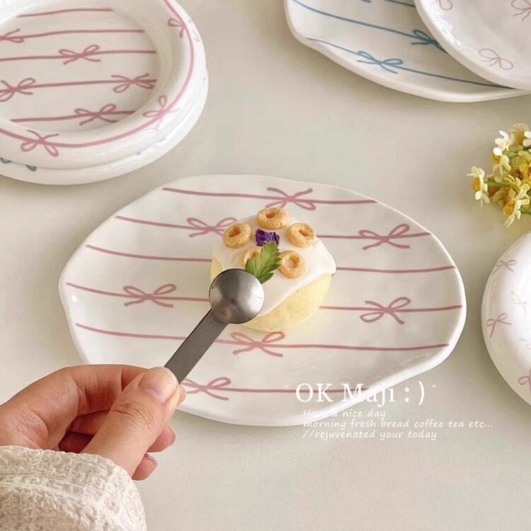 Breakfast Plate High-value Steak Dinner Plate Household Plate Cute Girl's Heart Ceramic Cake Plate Fruit Dessert Plate