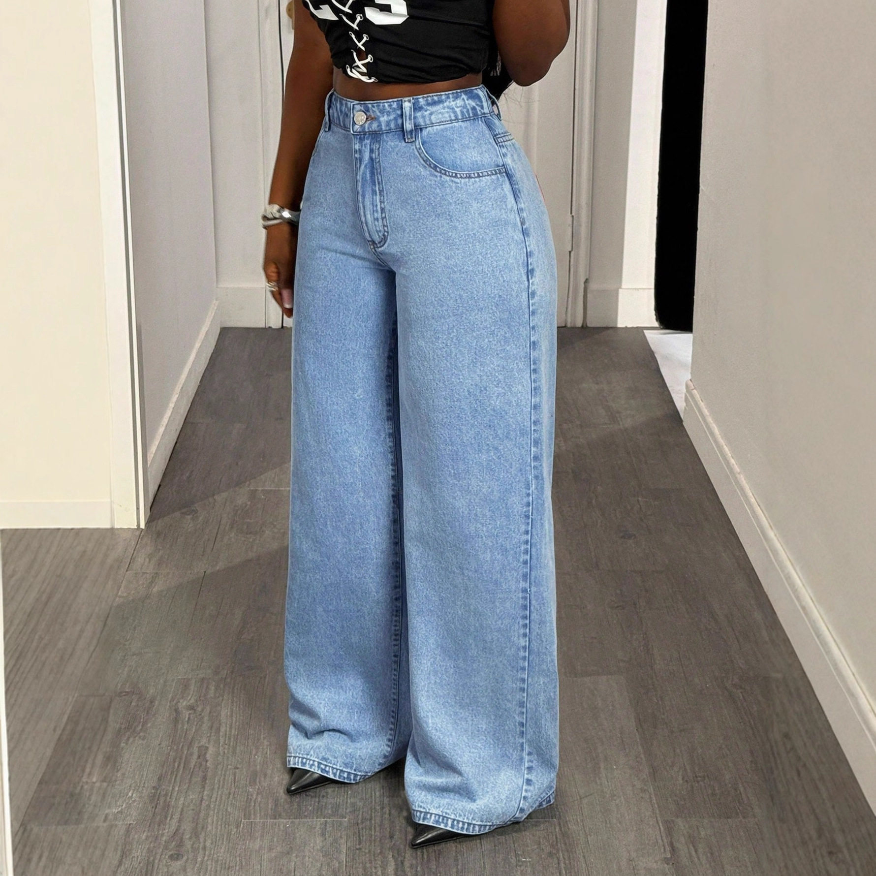 Wide Leg High Waisted Denim Trousers Vintage Style Loose Fit Versatile Design Casual Wear for Women Wholesale