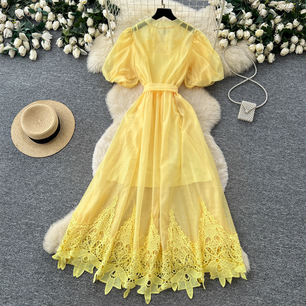 French Romantic Puff Sleeve Lace Dress for Women Breathable Skin Friendly Waist Defining A Line Summer Occasion