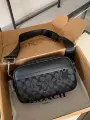 Camera black presbyopia