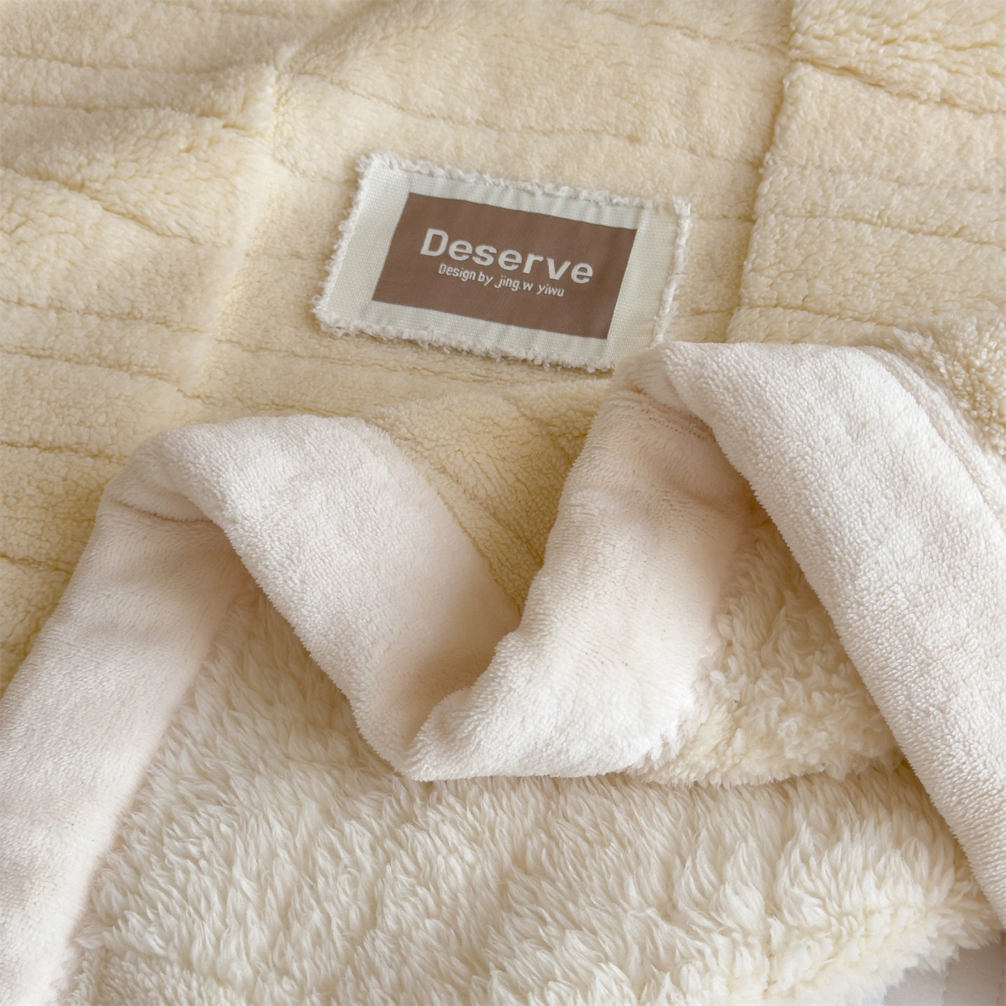 Class a Thickeneded Velvet Double-Sided Velvet Blanket, Velvet Blanket, Nap Blanket, Milk Velvet Blanket, Skin-Friendly and Suitable for Sleeping Naked