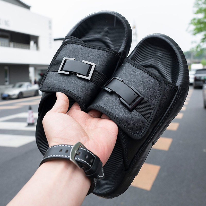 8283 màu đen (cỡ lớn hơn một cỡ)