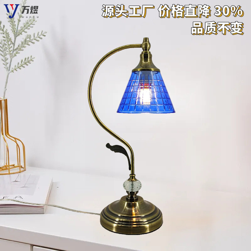 Middle Ancient Aromatherapy Melted Wax Lamp No Fire Timed High Color Value Birthday Gift Bedroom Atmosphere Lamp Retro Bedside Table Lamp