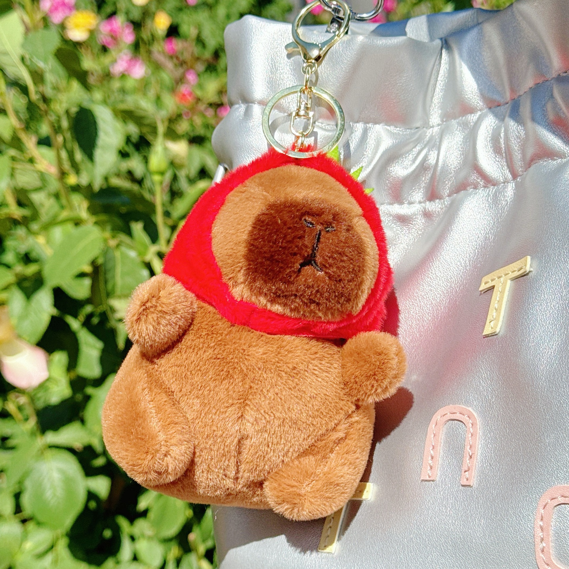 可爱卡皮巴拉公仔水豚鼠毛绒玩具玩偶钥匙扣书包挂件抓机娃娃批发