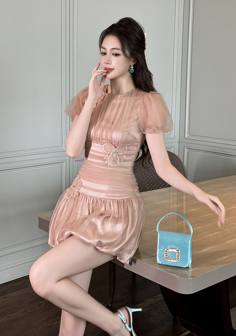 Đầm suông nữ midi tay phồng kiểu Pháp, cổ tròn, eo cao, họa tiết hoa nổi 3D — [Hồng] chi tiết 5