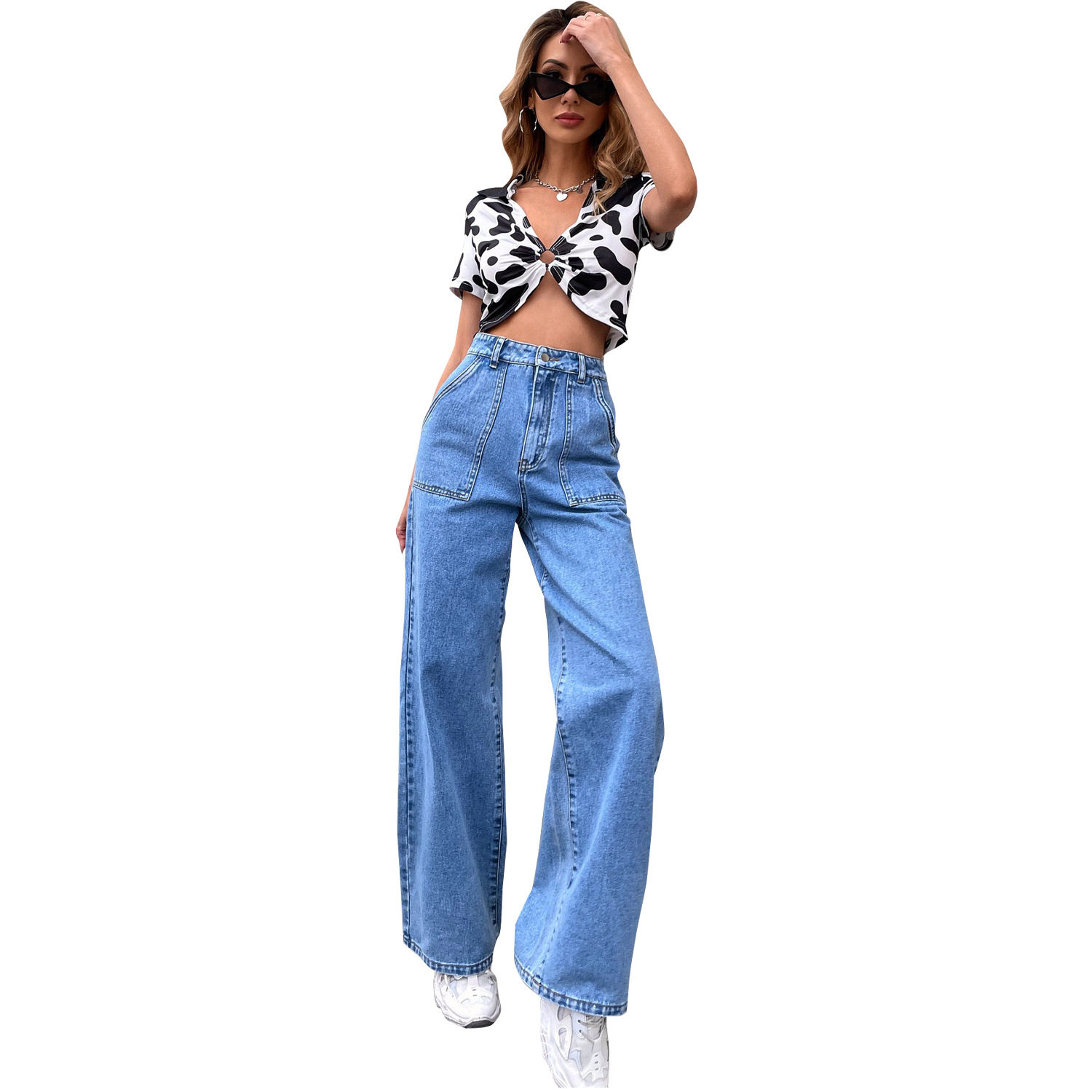 High Waisted Straight Leg Jeans Large Pockets Casual Style Comfortable Fit Perfect for Everyday Wear Wholesale